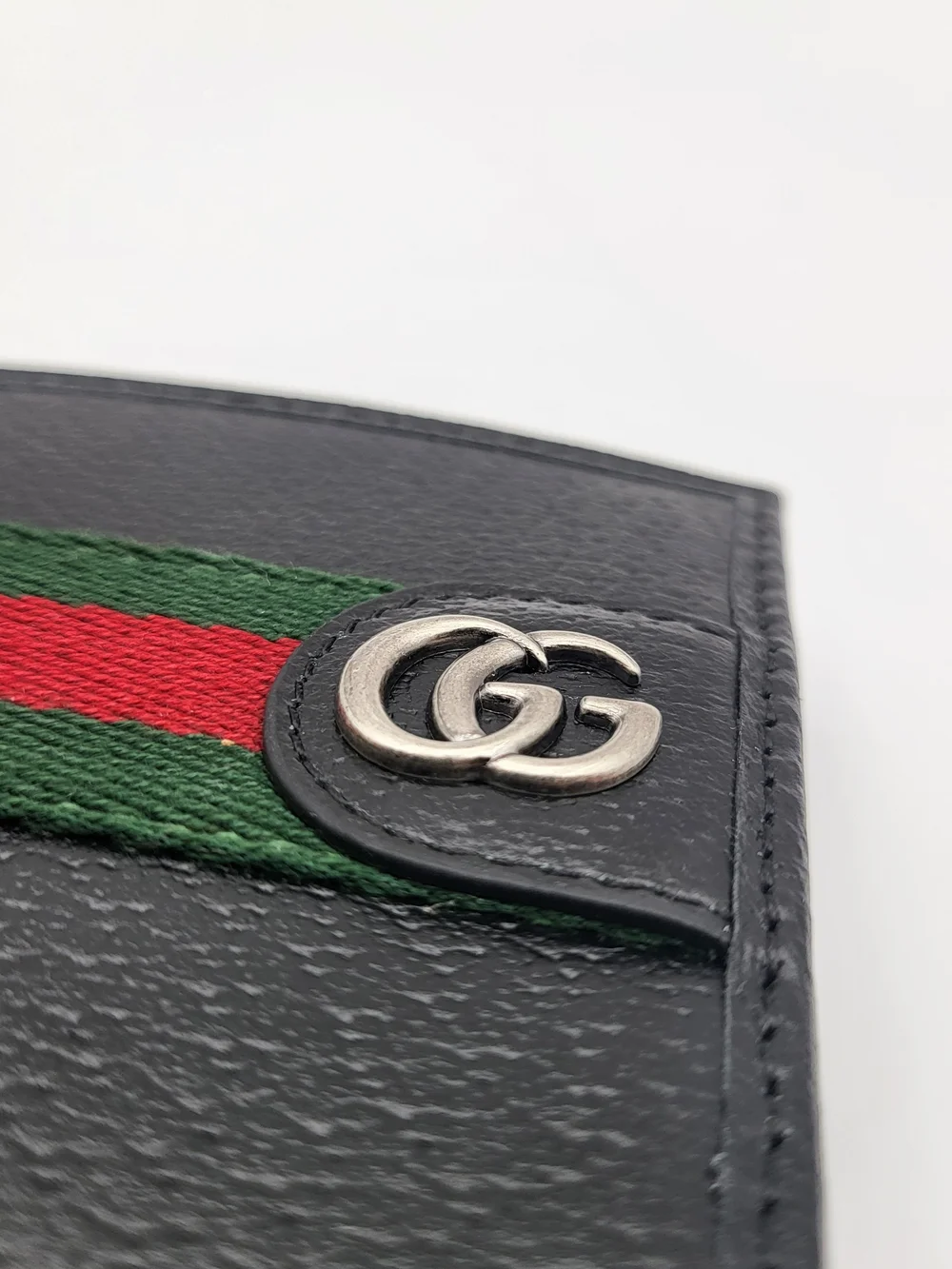 Gucci Black Leather Ophidia Web Bi-fold Wallet..834271.